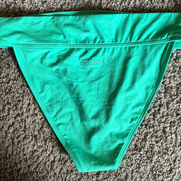 Billabong Aruba bikini bottoms - Picture 2 of 2